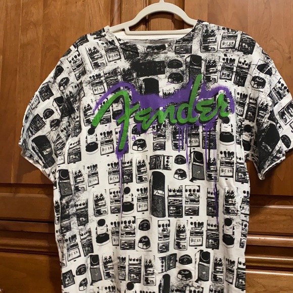Fender Mens T-Shirt - Picture 1 of 2